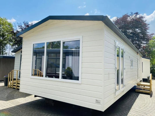 CASA MÓVIL FÉLIX 1100 (12 X 4 M)